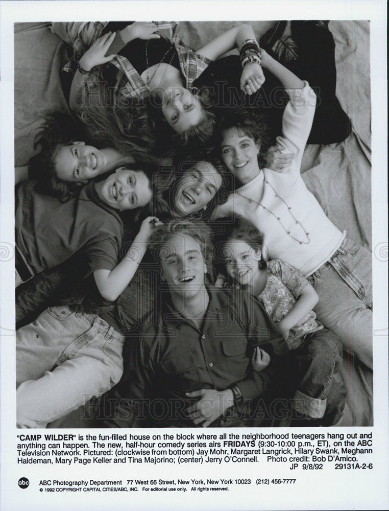 1992 Press Photo Actor Jay Mohr, Margaret Langrick, Hilary Swank, in Camp Wilder - Historic Images