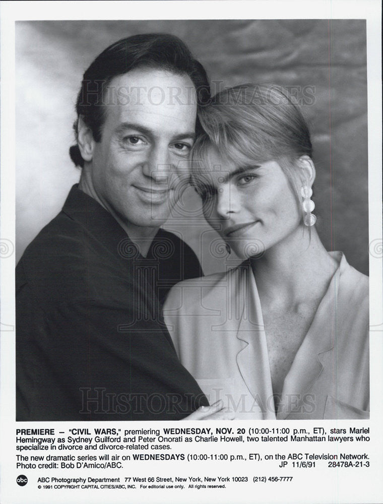 1991 Press Photo Mariel Hemingway and Peter Onorati star in &quot;Civil Wars.&quot; - Historic Images