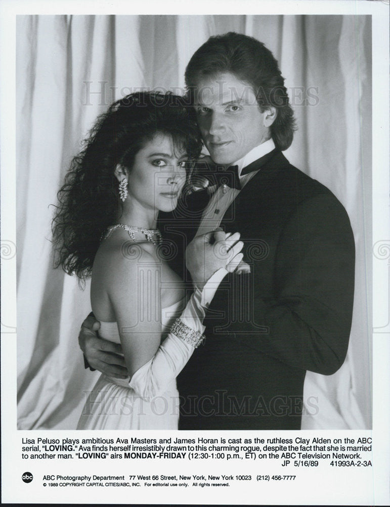 1989 Press Photo Lisa Peluso James Horan Actors Loving - Historic Images