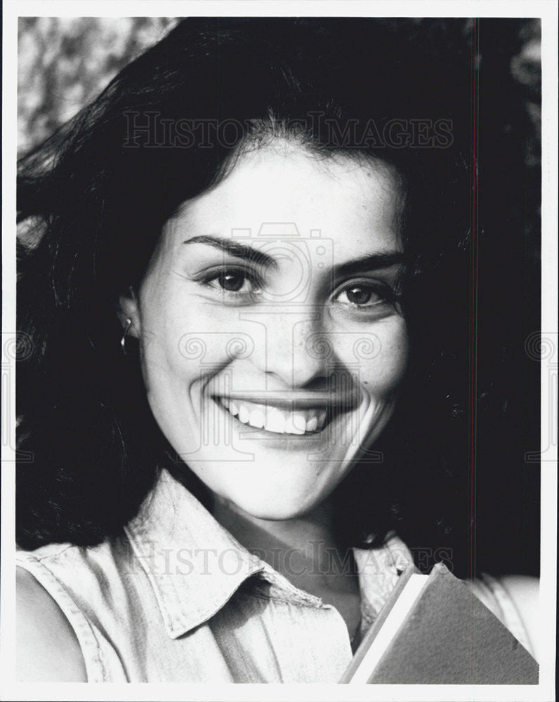 Press Photo Arlene Taylor Actress Freshman Dorm - Historic Images