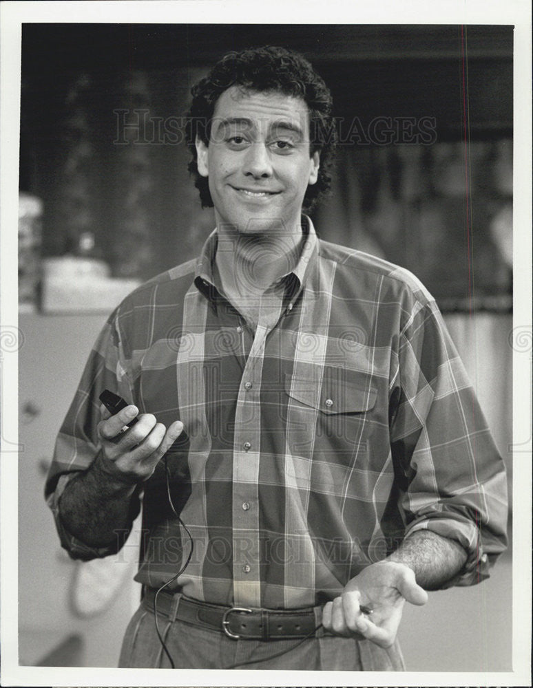1988 Press Photo Brad Garrett Actor First Impressions - Historic Images