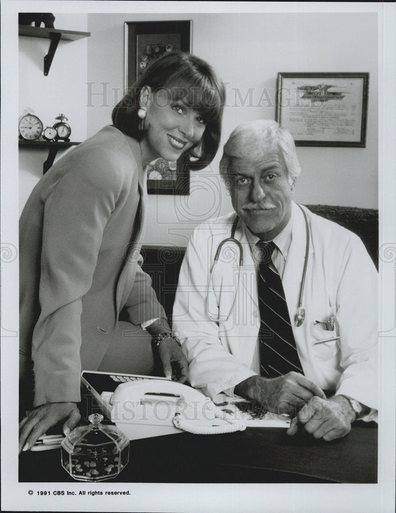 1993 Press Photo DIck Van Dyke And Mariette Hartley In DIagnosis Of Murder-COPY - Historic Images