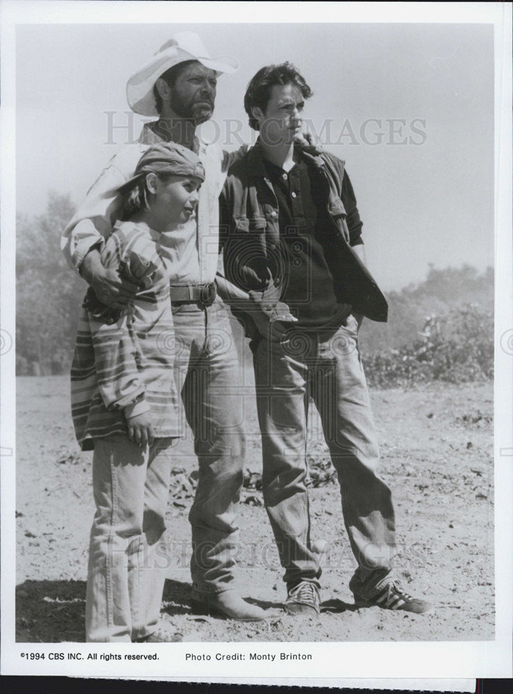 1994 Press Photo Actors Stephen Lang Erik Von Detten Jeremy London Lemon Grove - Historic Images