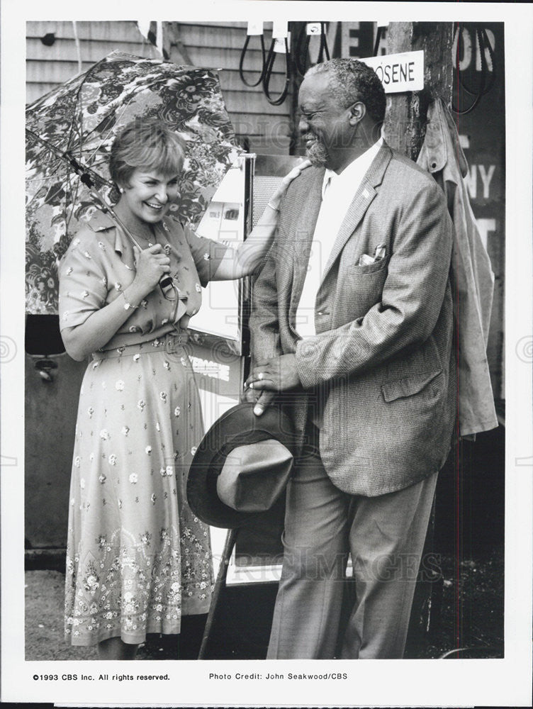 1994 Press Photo Joanne Woodward Paul Winfield Breathing Lessons - Historic Images