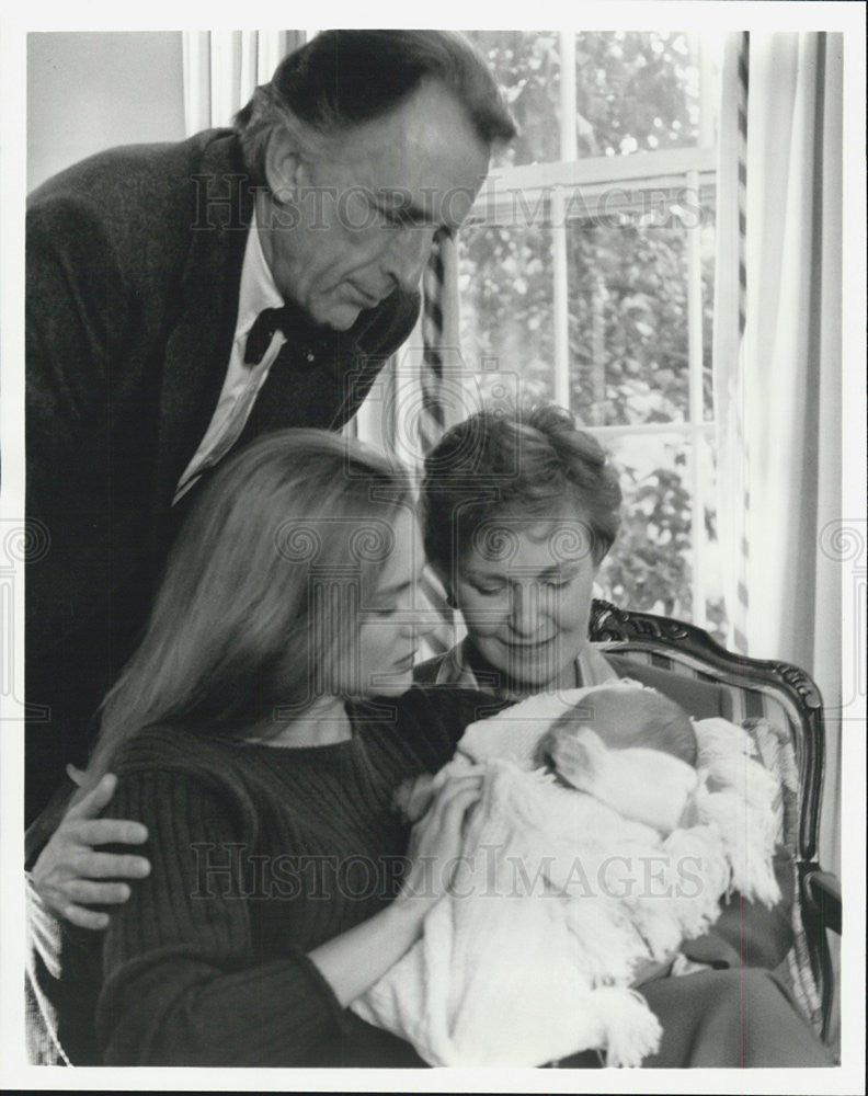 1993 Press Photo Blind Spot Fritz Weaver Laura Linney Joanne Woodward - Historic Images