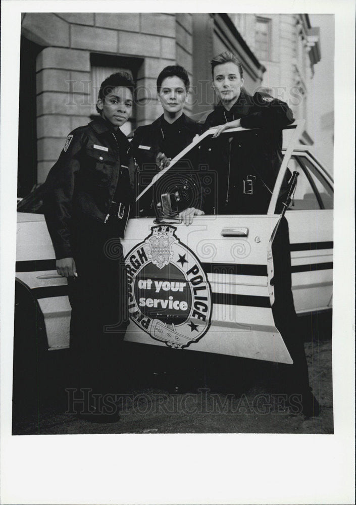 1990 Press Photo &quot;Sirens&quot; - Historic Images