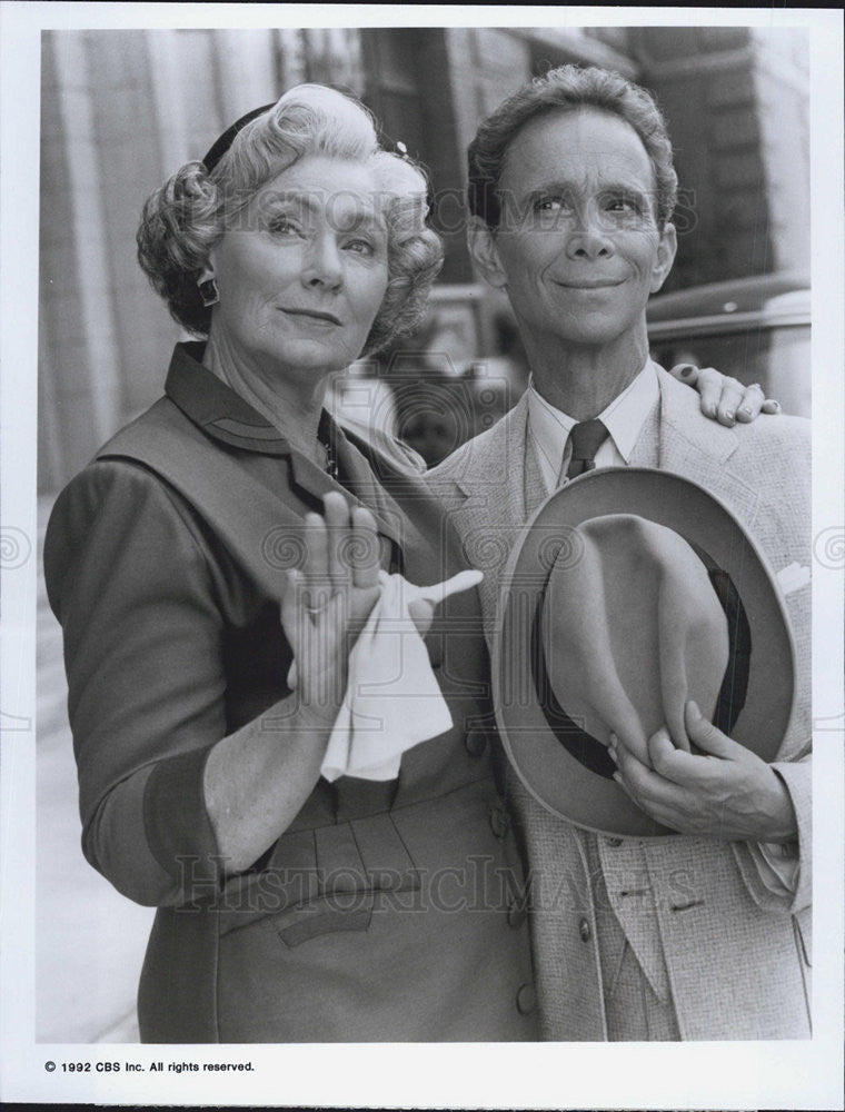 1992 Press Photo Marion Ross and Joel Grey in &quot;Brooklyn Bridge&quot; - Historic Images