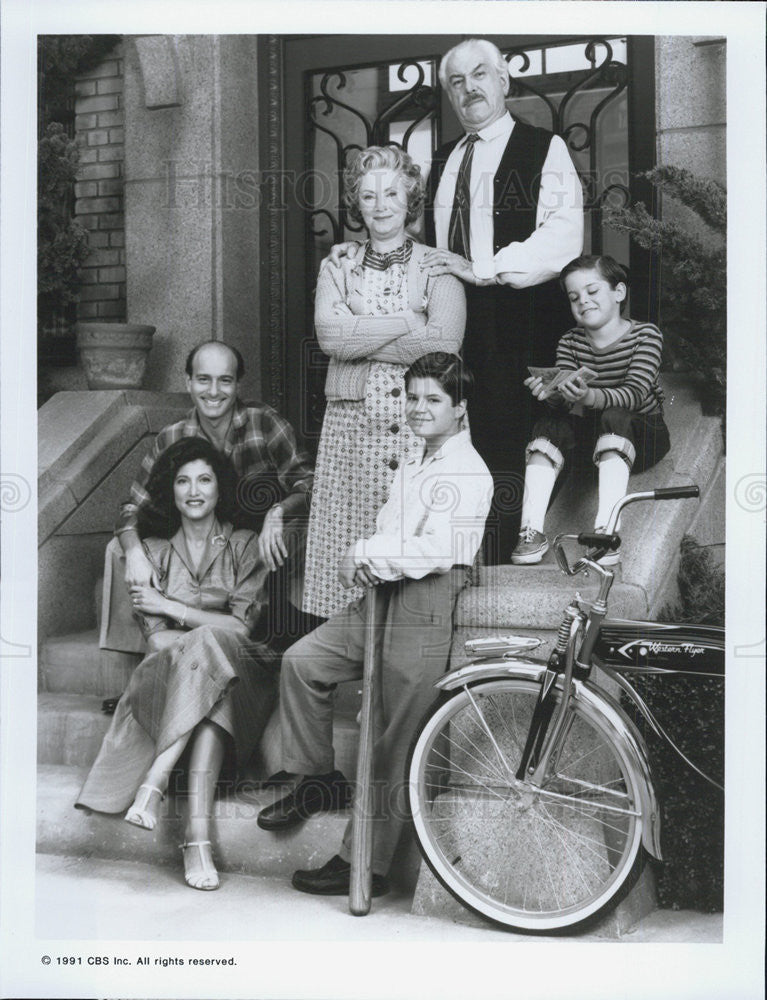 1991 Press Photo Marion Ross, Louis Zorich, Danny Gerard &quot;Brooklyn Bridge&quot; - Historic Images