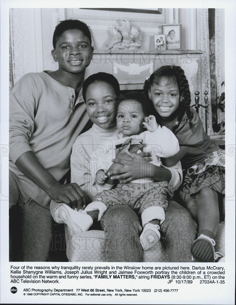 1989 Press Photo &quot;Family Matters&quot; - Historic Images