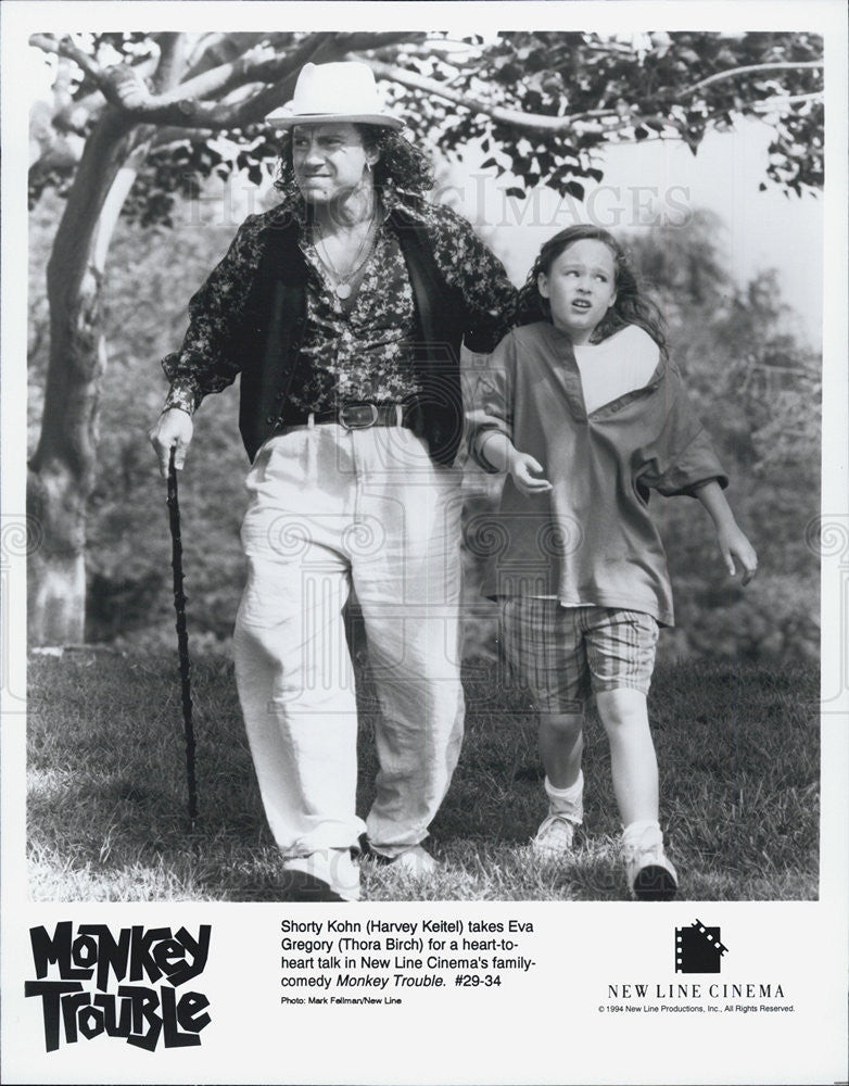 1994 Press Photo Harvey Keitel Actor Thora Birch Actress Monkey Trouble Comedy - Historic Images