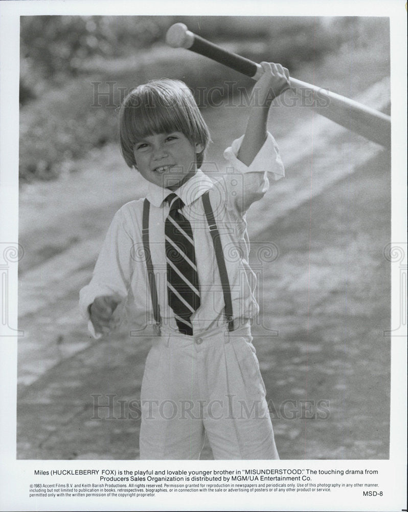 1983 Press Photo Huckleberry Fox With Bat &quot;In Misunderstood&quot; COPY - Historic Images