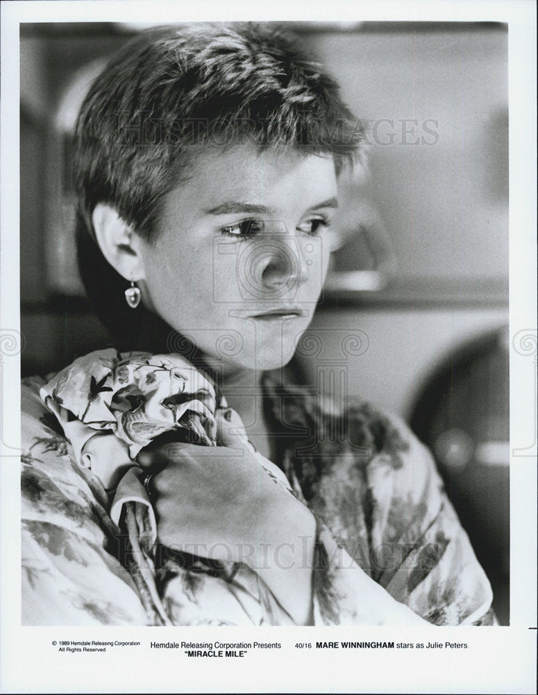 1989 Press Photo Mare Winningham in &quot;Miracle Mile&quot; - Historic Images