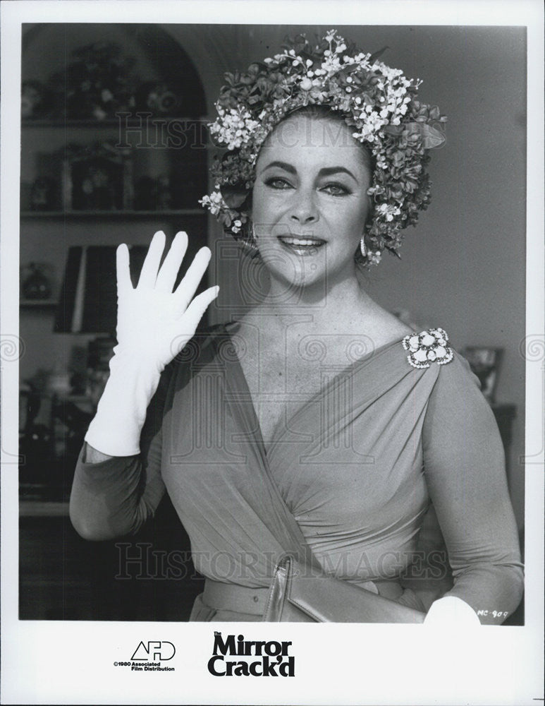 1980 Press Photo Elizabeth Taylor THE MIRROR CRACK'D - Historic Images