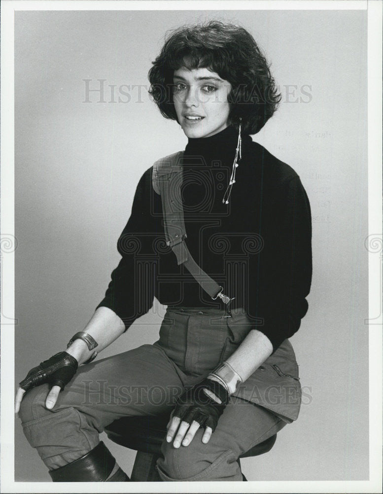 1987 Press Photo Kathleen Beller in &quot;The Bronx Zoo&quot; - Historic Images