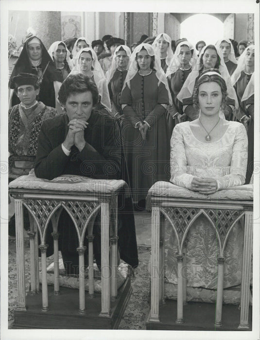 1985 Press Photo Gabriel Byrne Audrey Matson Actors Christopher Columbus - Historic Images