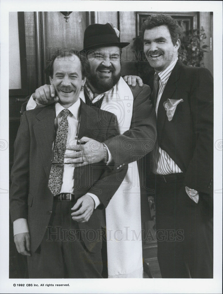 1992 Press Photo Michael Jeter,Dom DeLuise,Burt Reynolds &quot;Evening Shade&quot; - Historic Images