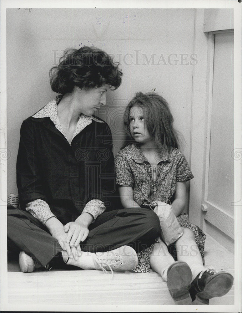 1981 Press Photo Jane Alexander Kris McKeon Actresses - Historic Images