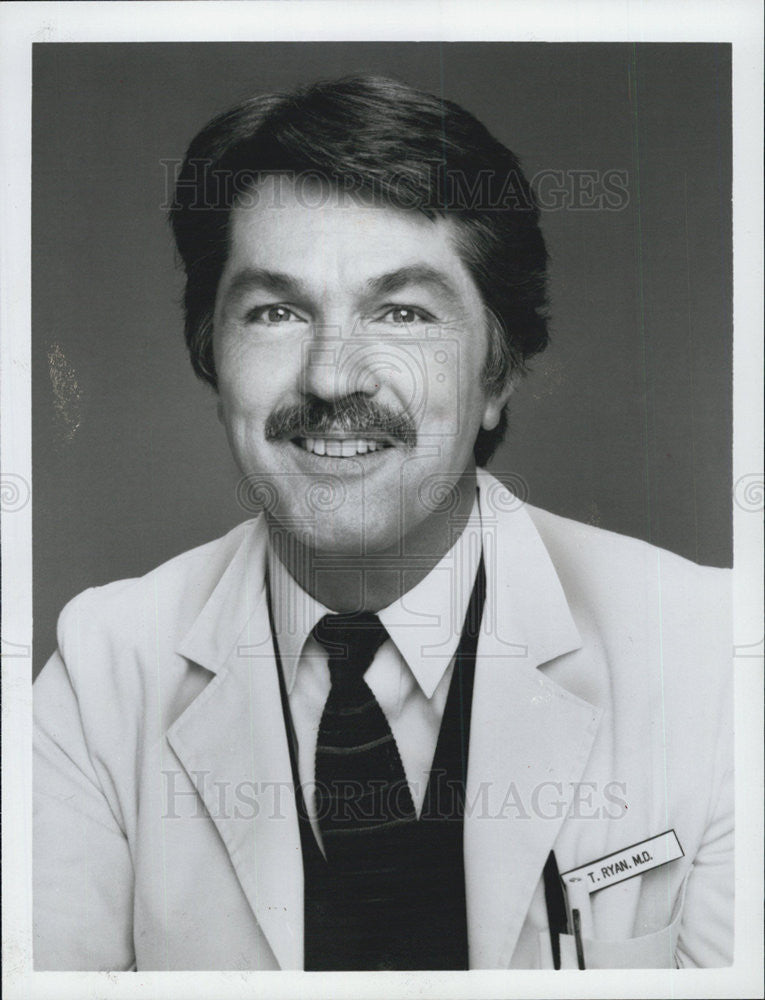 1987 Press Photo Tom Skeritt Actor Ryan&#39;s Four - Historic Images