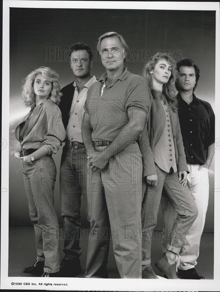 1990 Press Photo Actor Gil Gerard Leads Cast Of CBS Television Show EARTH Force - Historic Images