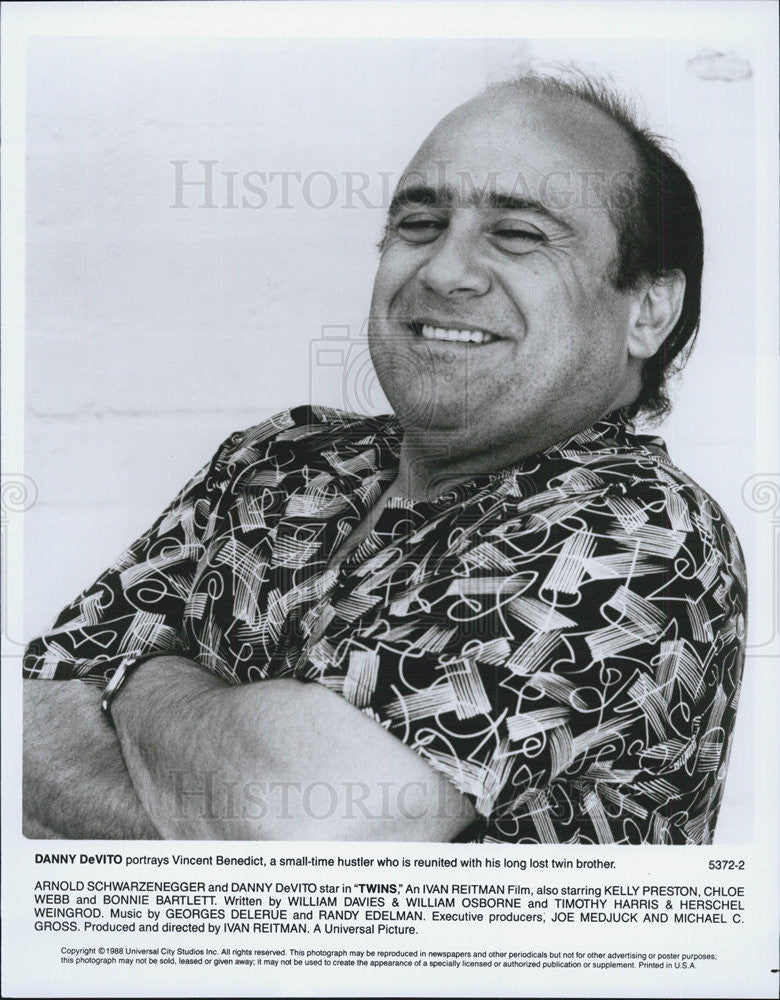 1988 Press Photo Danny DeVito in &quot;TWINS&quot; - Historic Images