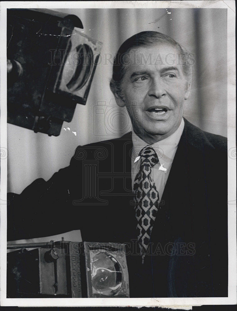1971 Press Photo Milton Berle Actor Mannix - Historic Images