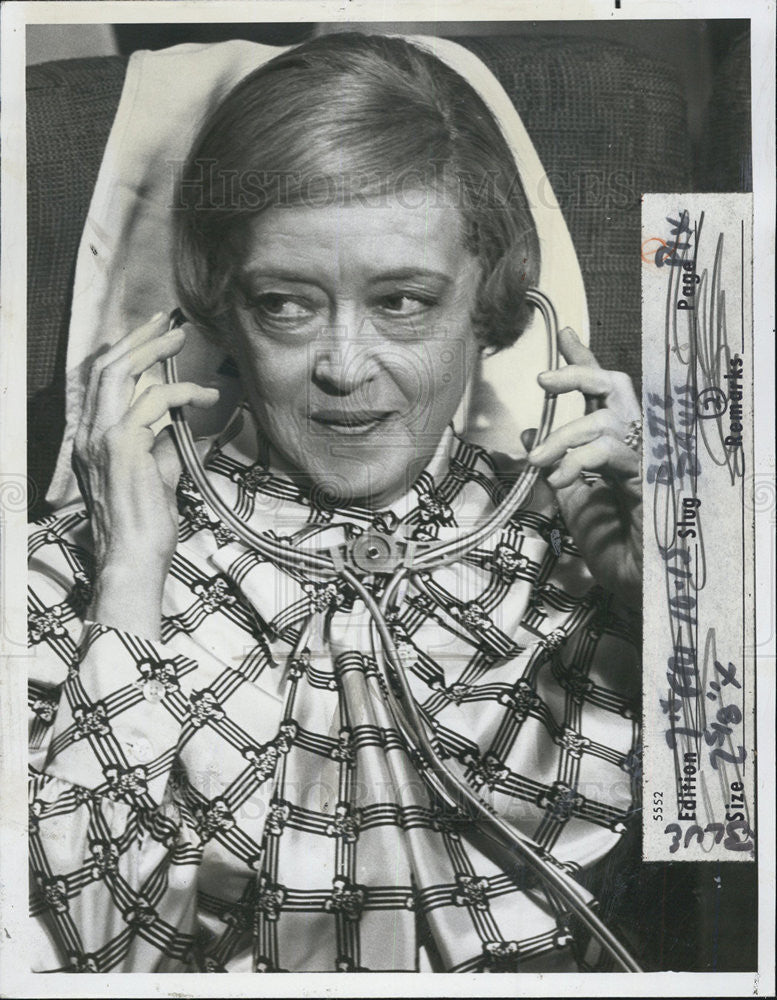 1971 Press Photo Bette Davis Actress Film Television Theater - Historic Images