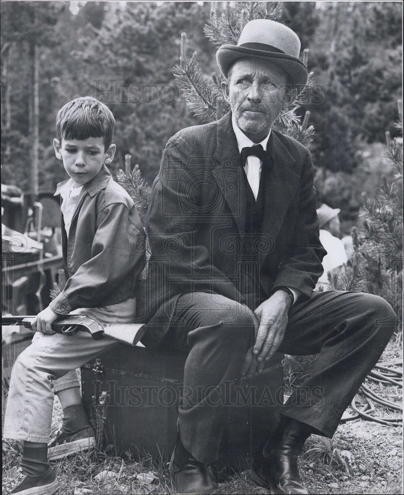 1965 Press Photo Bing Crosby and Son Harry - Historic Images