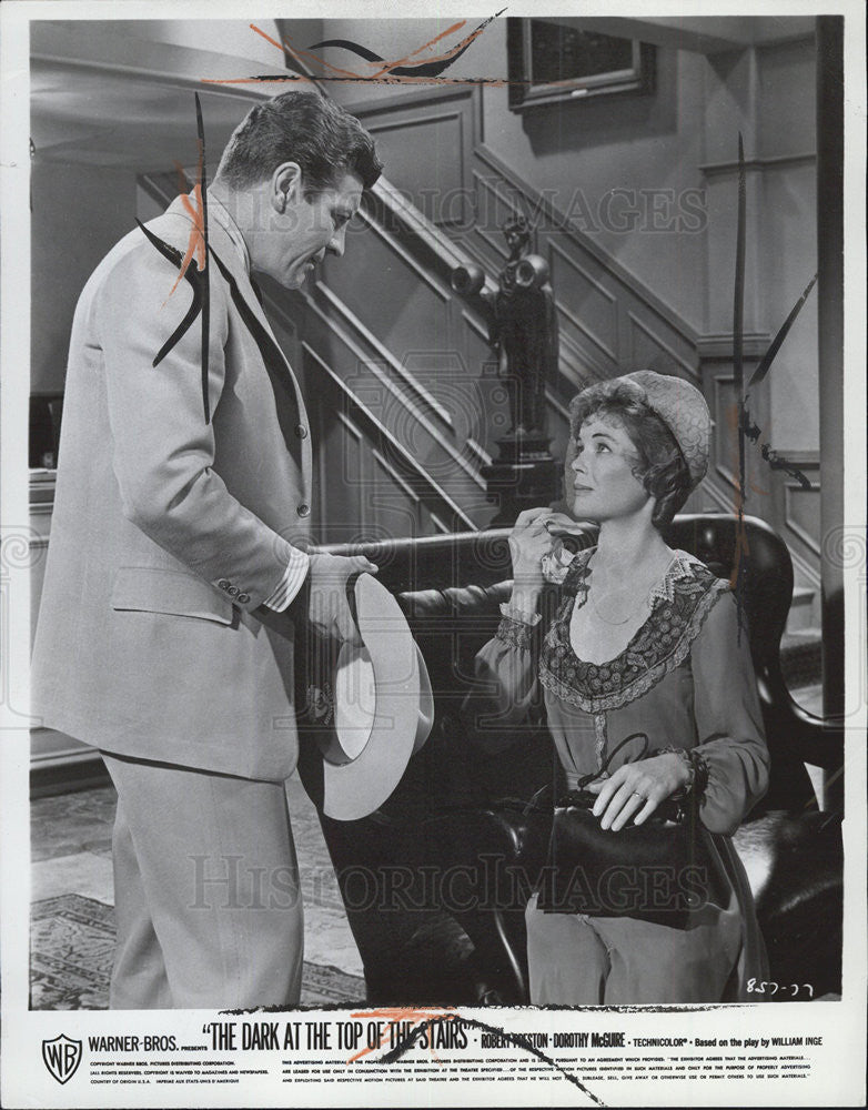 1960 Press Photo Robert Preston Dorothy McGuire Actors Dark At Top Of Stairs - Historic Images