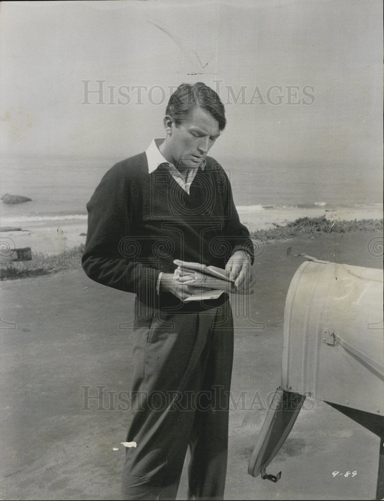 1959 Press Photo Gregory Peck Actor Beloved Infidel - Historic Images