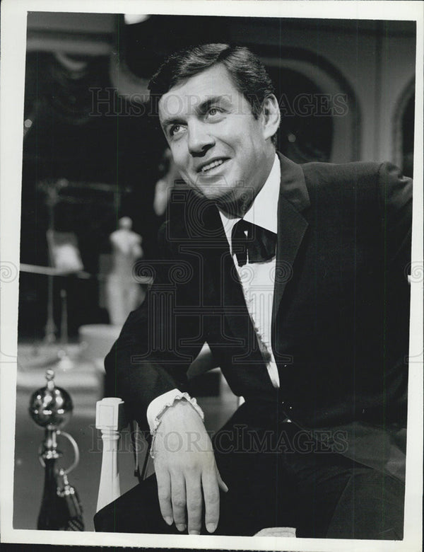 Art James stars in Temptations 1967 vintage promo photo print