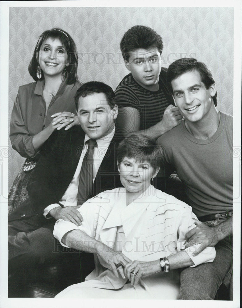 1987 Press Photo of Gina Hecht, Tony Nittoli, John Golger, Jason Alexander - Historic Images