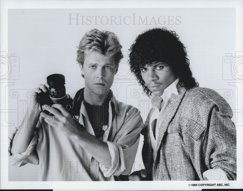 1985 Press Photo Nicholas Campbell Actor Stoney Jackson Insiders Series - Historic Images