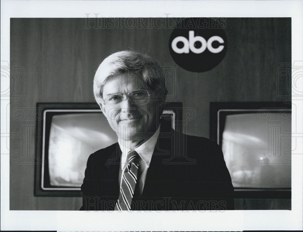 1982 Press Photo Phil Donahue ABC News Late Night News Show - Historic Images