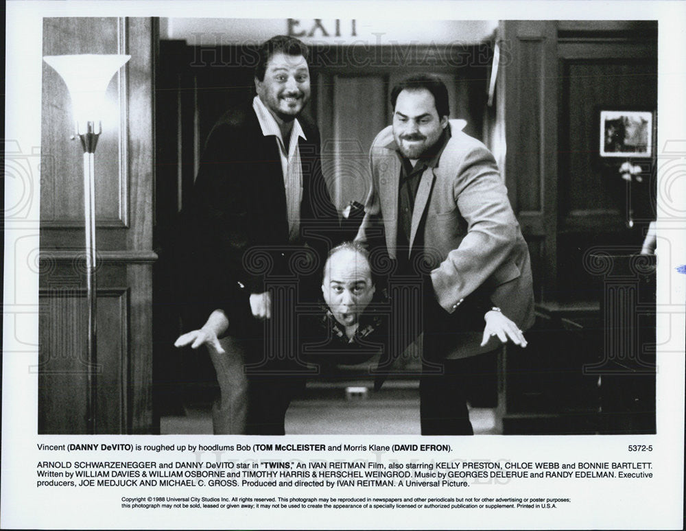 Twins Film Danny DeVito Tom McCleister 1988 Press Photo - Historic Images