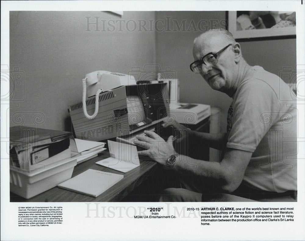 1984 Press Photo Arthur Clarke Author Space Fiction Novel &quot;2010&quot; - Historic Images