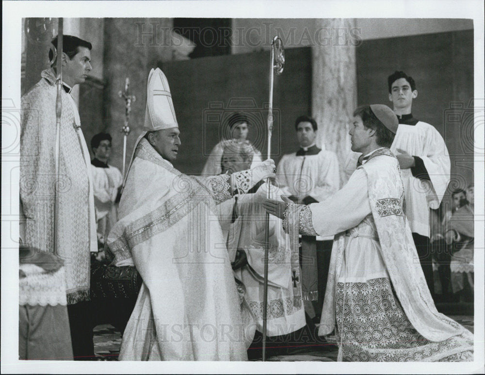 Press Photo Bishop hands staff to another - Historic Images