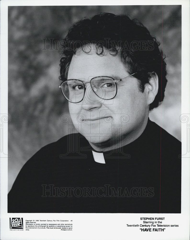 1989 Press Photo Actor Stephen Furst - Historic Images