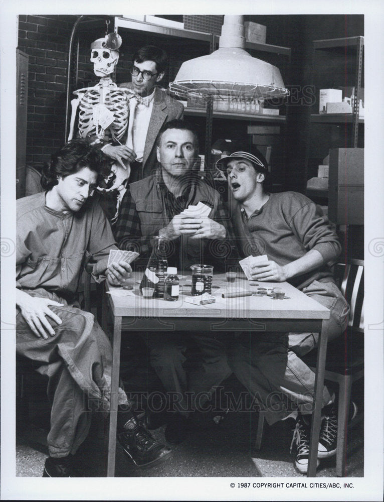 1987 Press Photo Actors Alan Arkin Richard Lewis Matt Craven Thom Bray - Historic Images