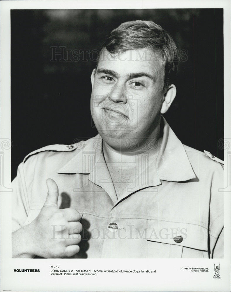 1965 Press Photo John Candy stars in "Volunteers" - Historic Images