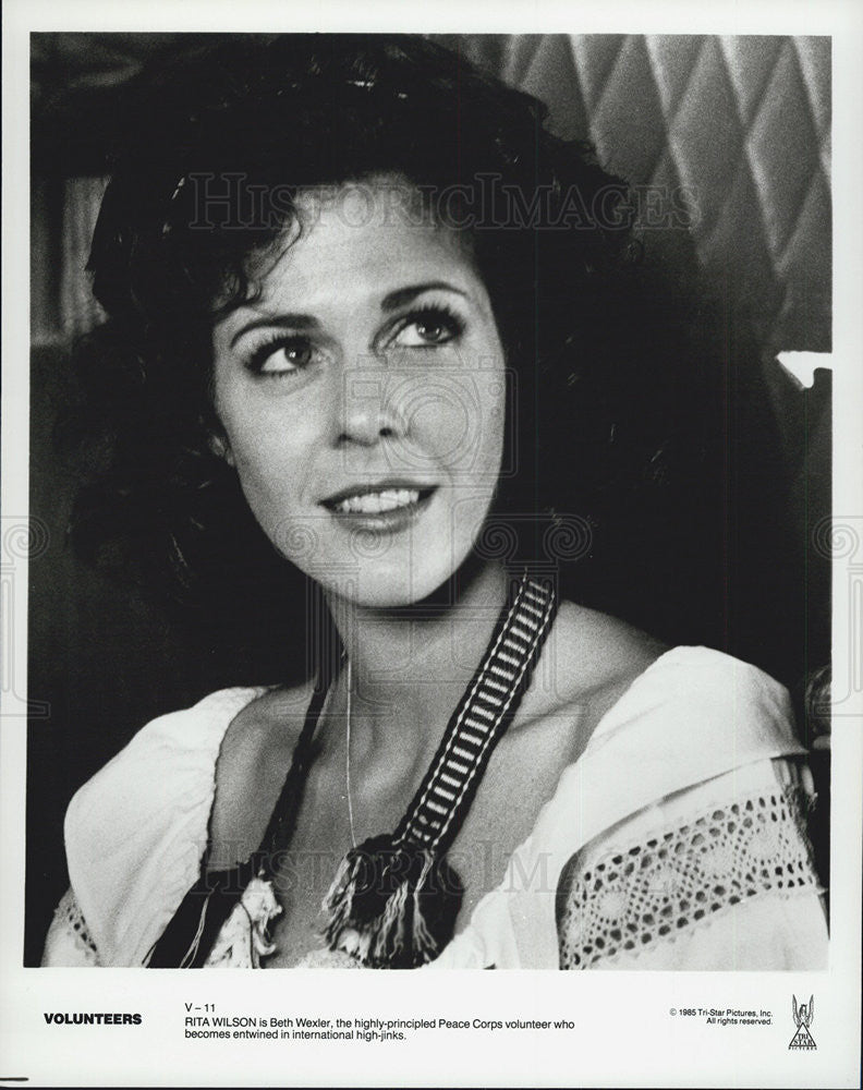 1965 Press Photo Rita Wilson stars in &quot;Volunteers&quot; - Historic Images