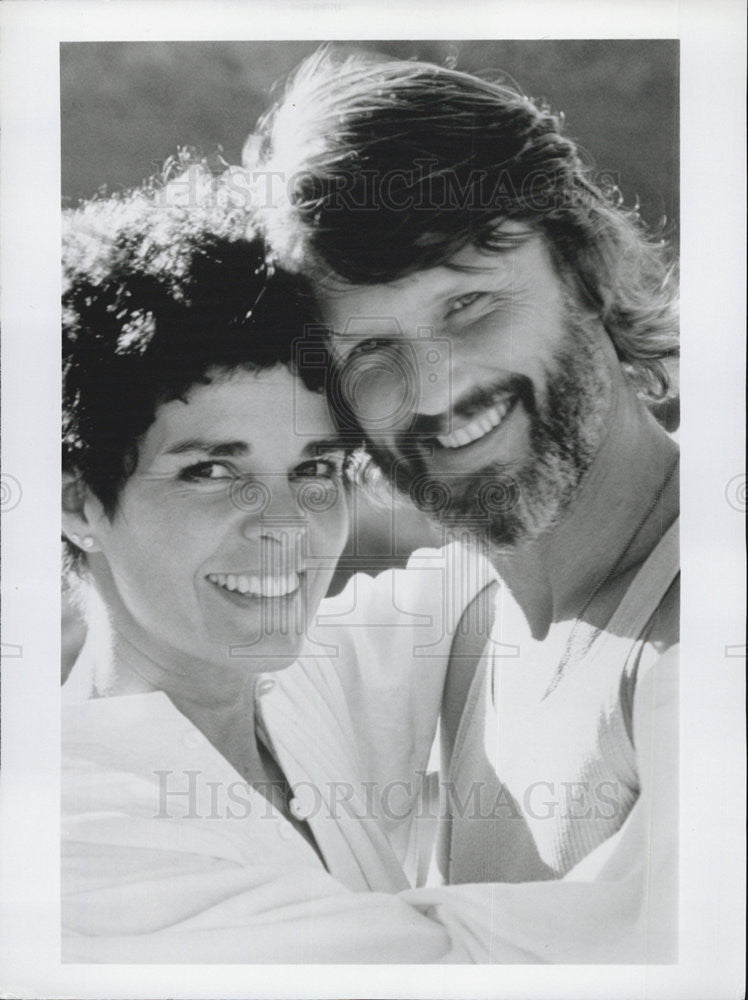 1980 Press Photo Actors Ali MacGraw and Kris Kristofferson in Film "Convoy" - Historic Images