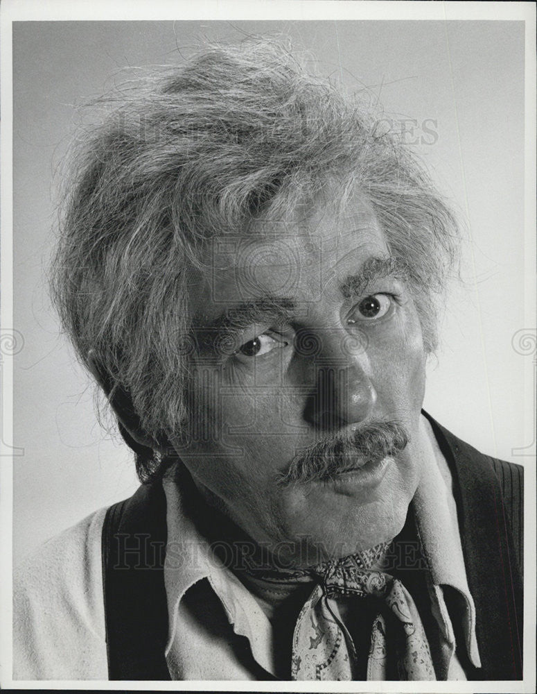 1976 Press Photo Danny Kaye Stars In "Pinocchio" - Historic Images