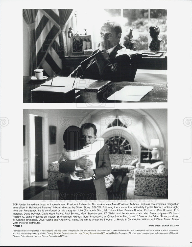 1995 Press Photo Anthony Hopkins Actor Annabeth Gish Actress Nixon Movie Film - Historic Images