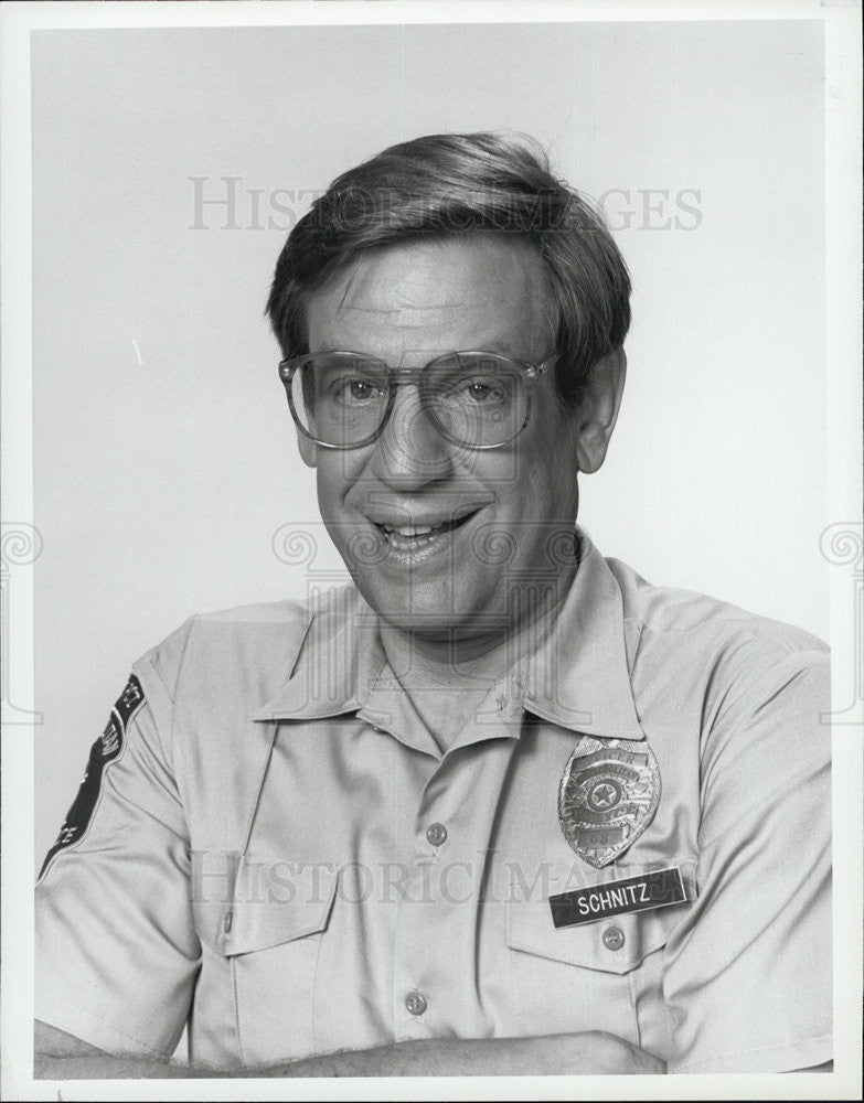 1984 Press Photo Robert Hirschfeld Actor Hill Street Blues Drama Series - Historic Images