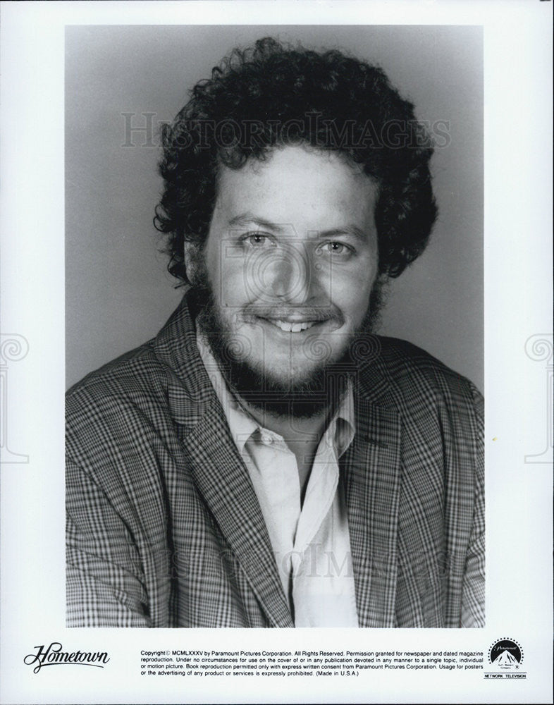 1985 Press Photo Daniel Stern Plays Single Father in &quot;Hometown&quot; on CBS - Historic Images