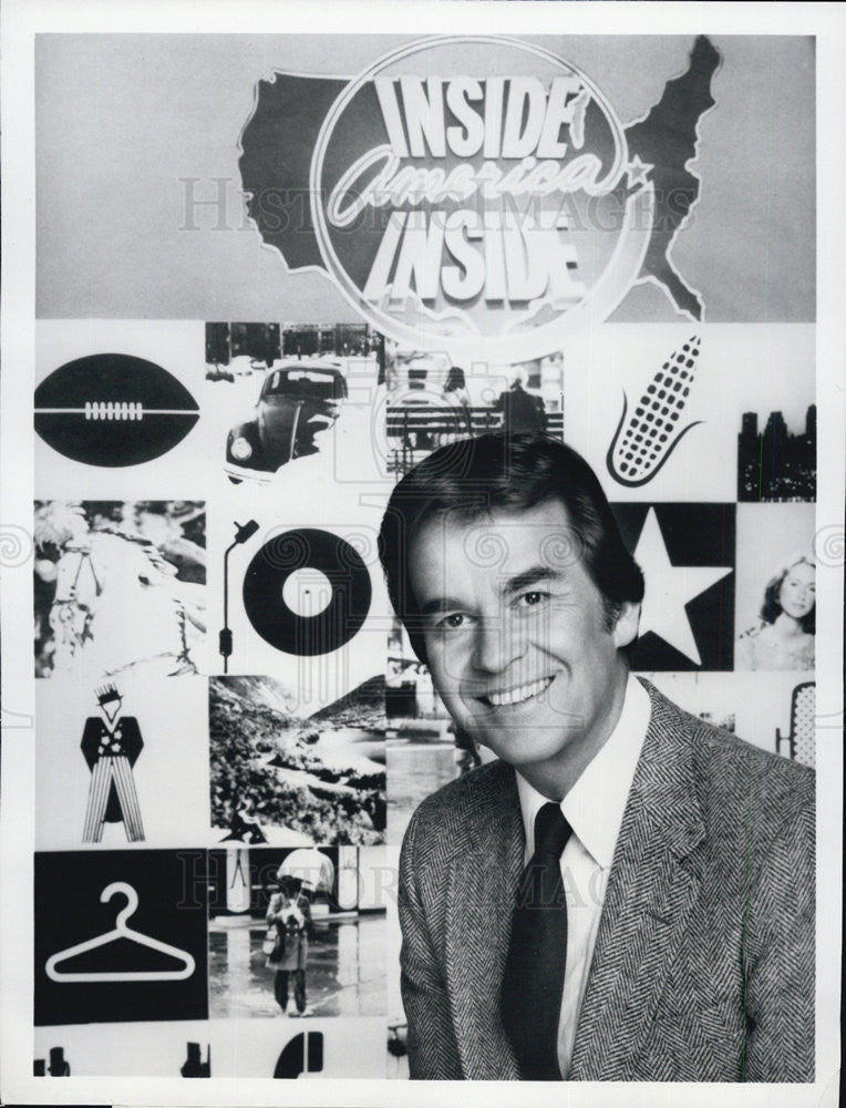 1982 Press Photo Dick Clark hosts ABC&#39;s &quot;Inside America.&quot; - Historic Images