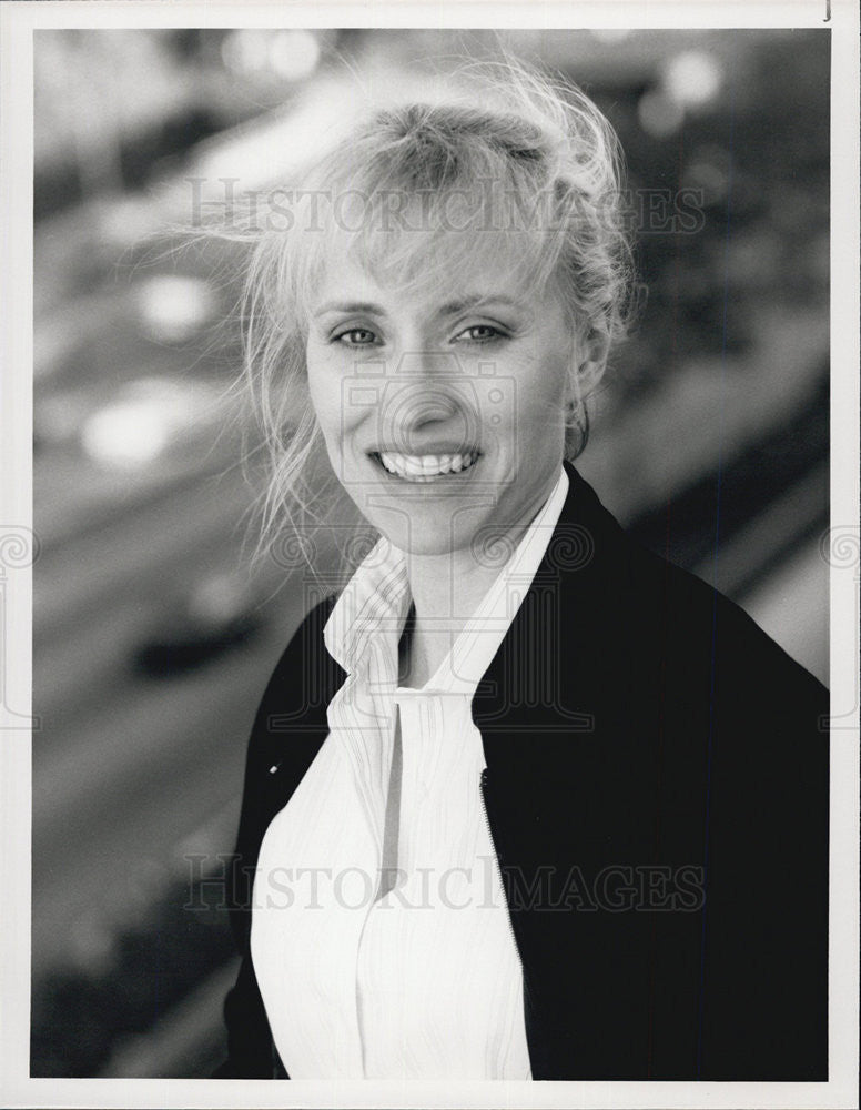 1990 Press Photo Darlanne Fluegel Actress Hunter Television Drama Series - Historic Images