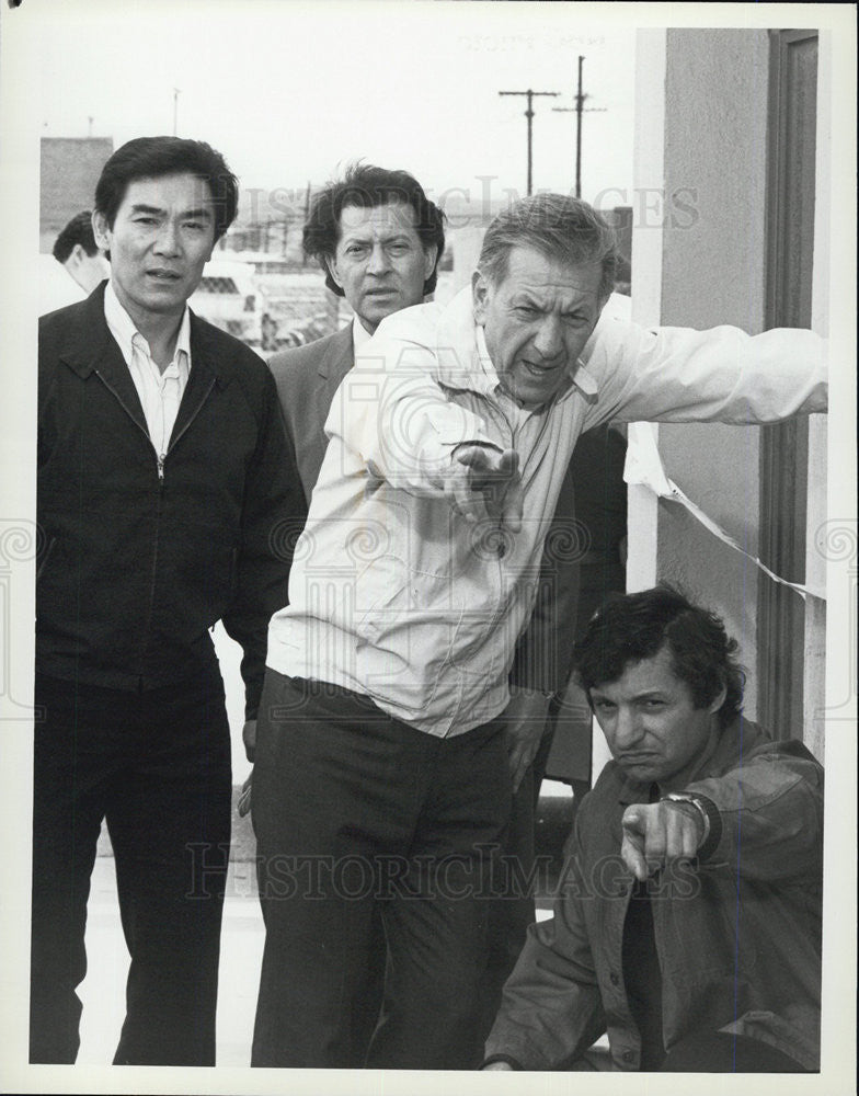 1981 Press Photo Robert Ito Jack Klugman Peter Virgo Jr. Quincy Drama Series - Historic Images