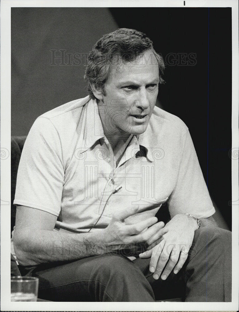 Press Photo Author Clifford Irving on NBC-TV&#39;s &quot;Tomorrow&quot; show - Historic Images