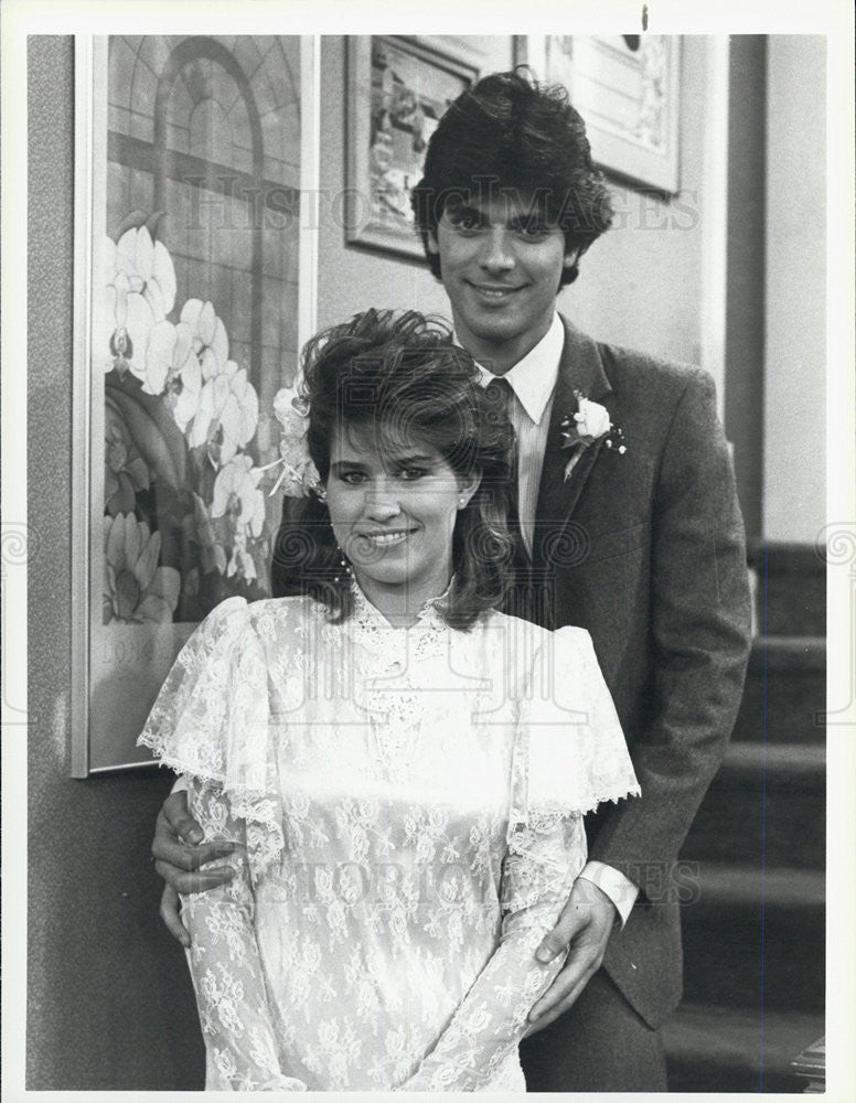 1986 Press Photo Nancy McKeon and Nick Corri from &quot;The Facts of Life&quot; TV show - Historic Images